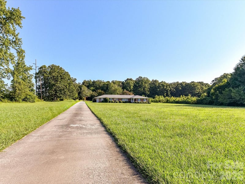 3320 Goldmine Rd, Monroe, NC 28110