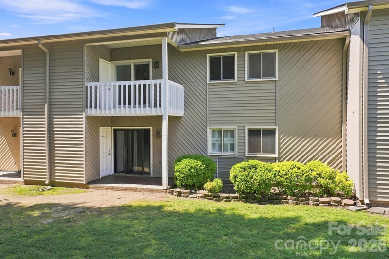 140 Lake Concord Rd NE #D8, Concord, NC 28025