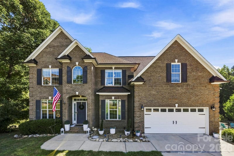 5506 Thistlebrook Ct, Gastonia, NC 28056