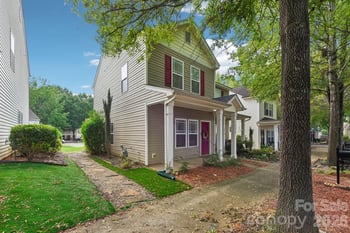 12414 Stone Garden Dr, Huntersville, NC 28078