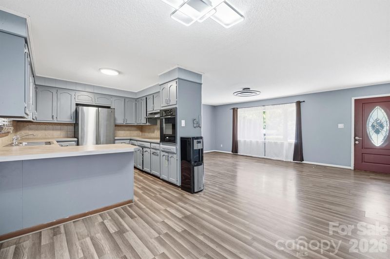 2300 Brookwood Rd, Lincolnton, NC 28092