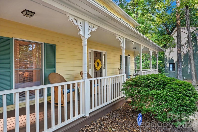 7030 Pleasant Dr, Charlotte, NC 28211
