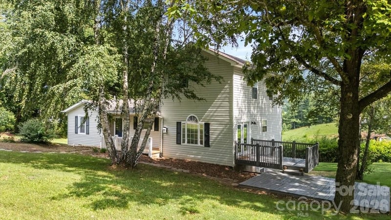 308 Browntown Rd, Leicester, NC 28748