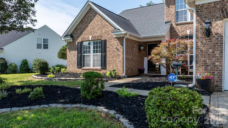 2413 Smith Cove Rd, Denver, NC 28037