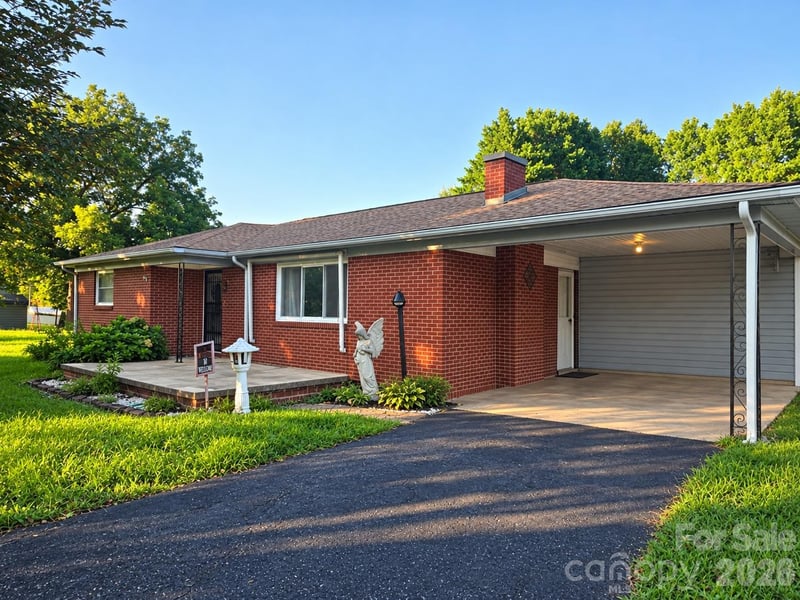 4408 Charles Raper Jonas Hw, Alexis, NC 28080