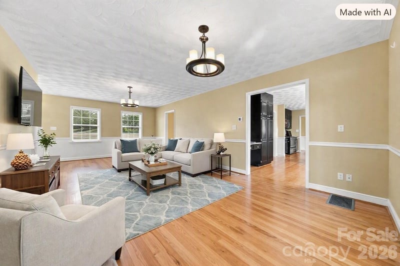 4948 Betty Dr NE, Hickory, NC 28601