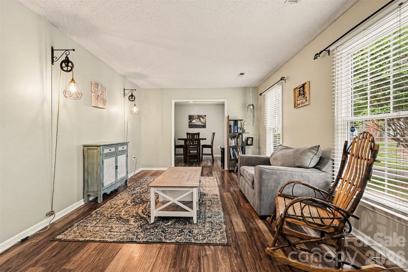 9803 Cooper Run Ln, Charlotte, NC 28269