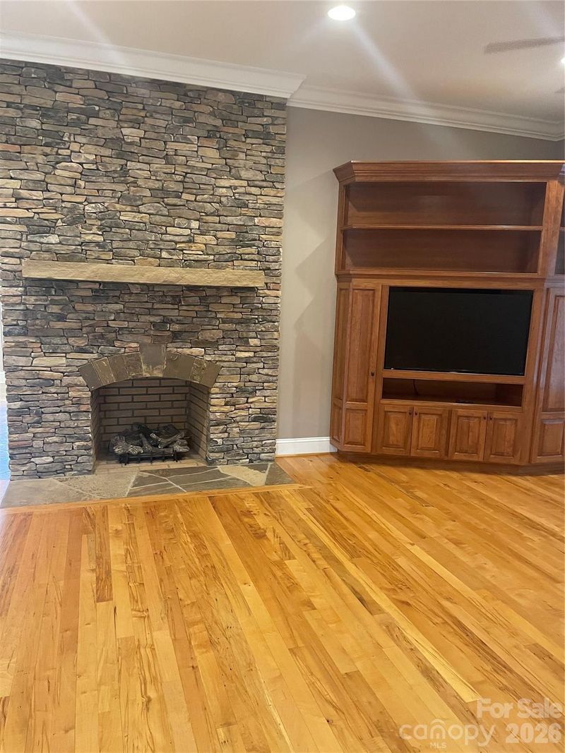 3842 Sherrills Ford Rd, Salisbury, NC 28147