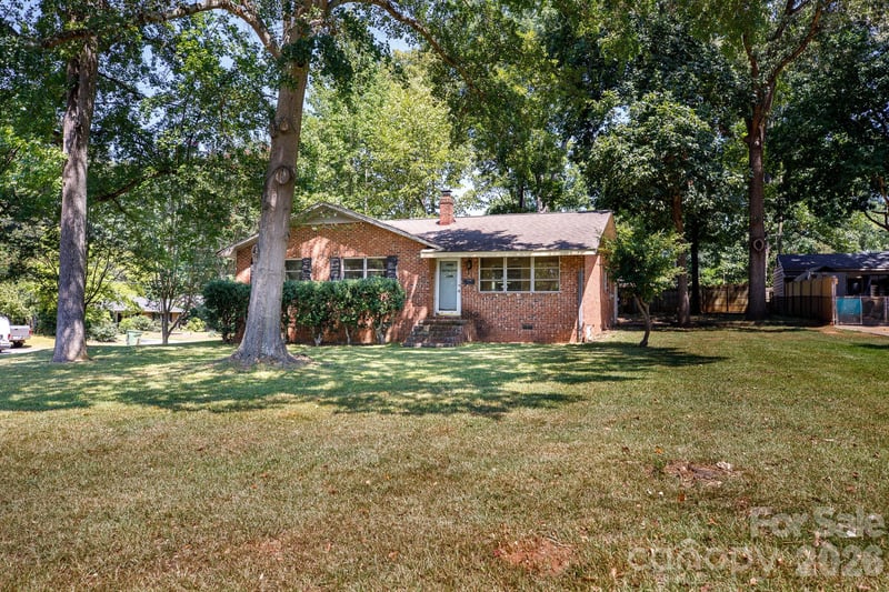122 W Gregg St, Fort Mill, SC 29715