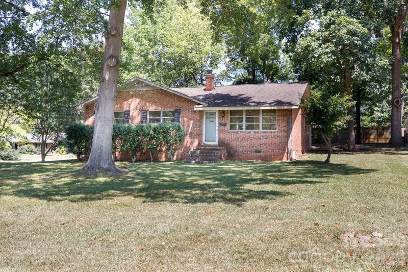 122 W Gregg St, Fort Mill, SC 29715