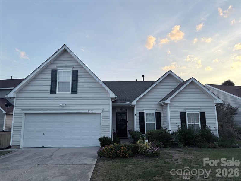 10323 Green Hedge Ave, Charlotte, NC 28269