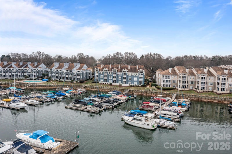 18669 Vineyard Point Ln, Cornelius, NC 28031