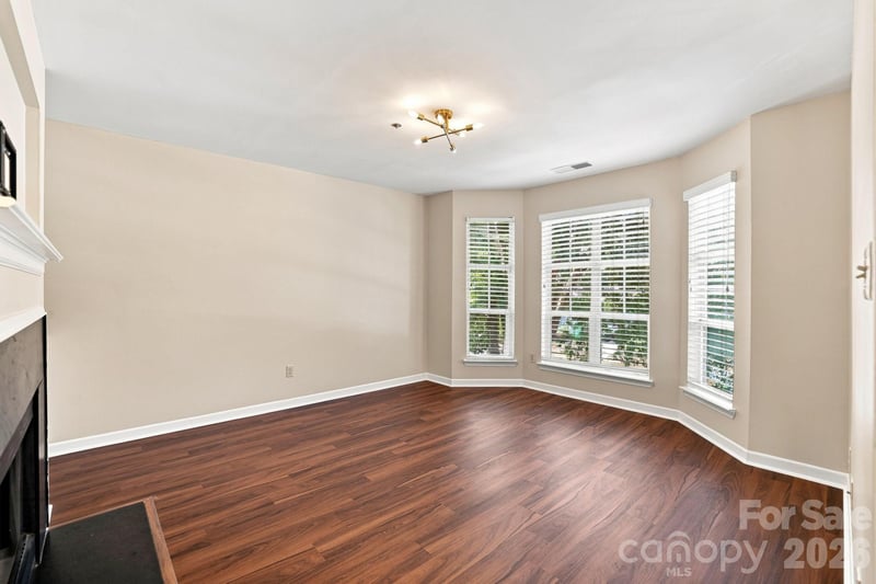 525 Olmsted Park Pl #G, Charlotte, NC 28203