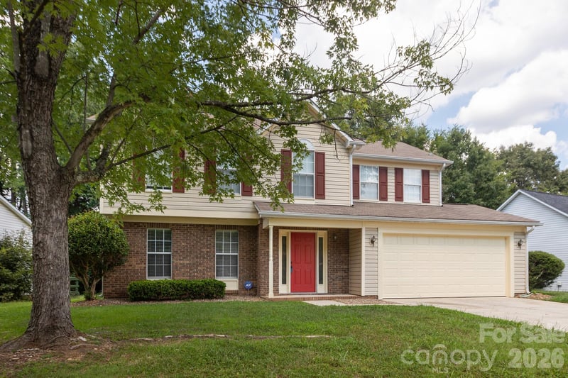 5401 Groveton Ct, Charlotte, NC 28269