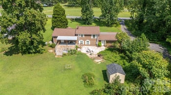 1476 Charlotte Hw, Mooresville, NC 28115