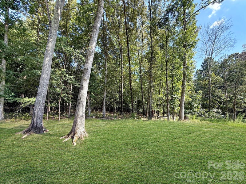 2540 Sam Newell Rd, Matthews, NC 28105