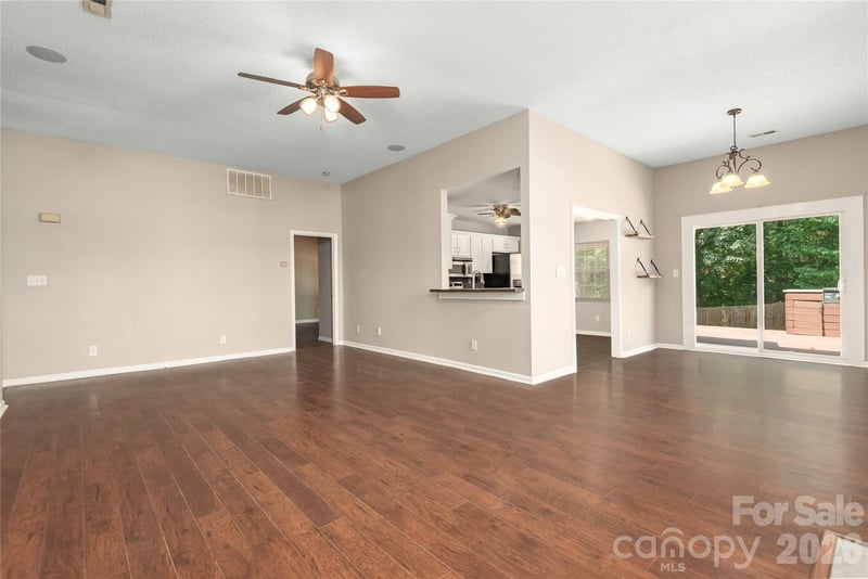 10333 Danesway Ln, Cornelius, NC 28031