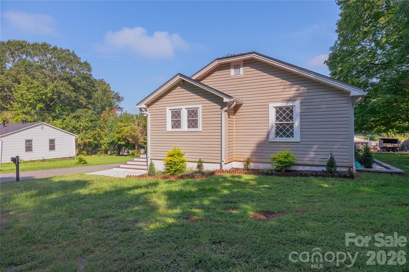 701 Betty St, Gastonia, NC 28054