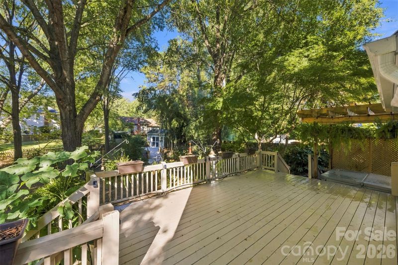 9014 Pickering Grove Ln, Charlotte, NC 28216