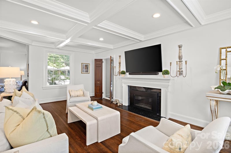 1838 S Wendover Rd, Charlotte, NC 28211