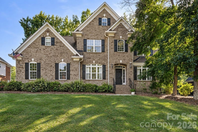 2612 Albatross Ln, Matthews, NC 28104