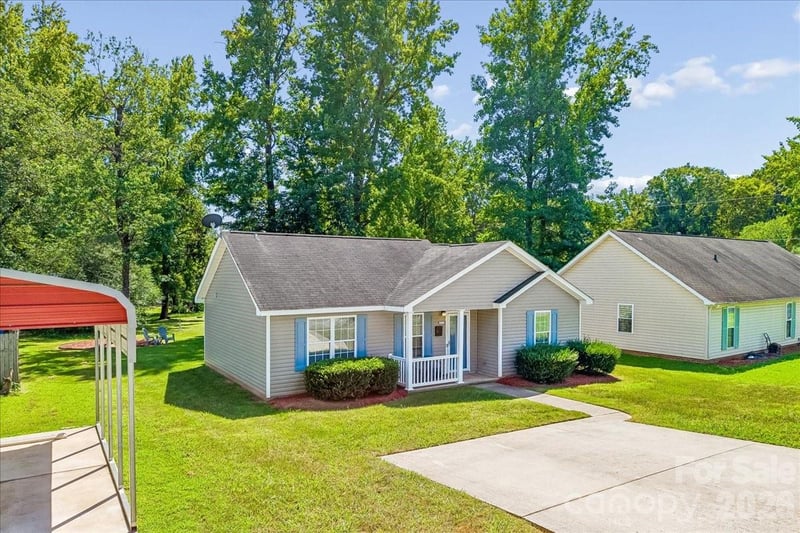 551 Porter St, Charlotte, NC 28208