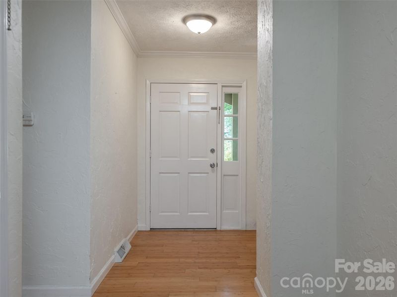 14 Forest Ridge Dr, Arden, NC 28704