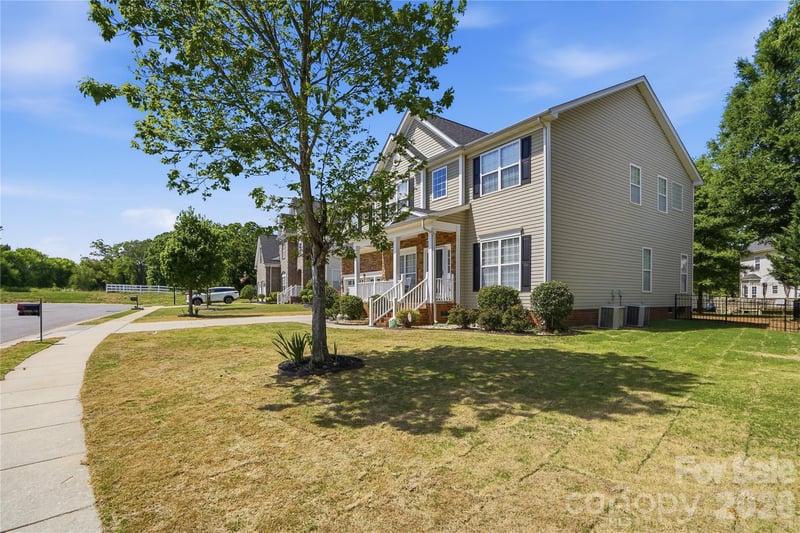 509 Evening Mist Dr, Fort Mill, SC 29708