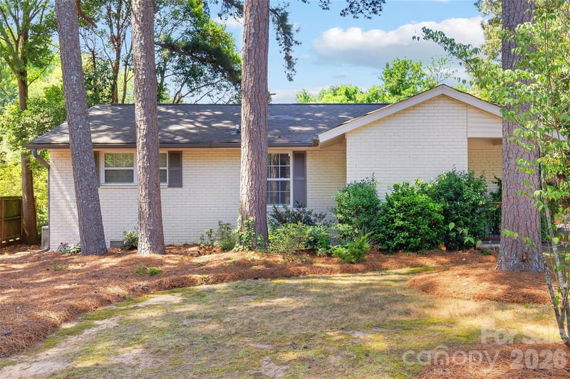 4828 Gilmore Dr, Charlotte, NC 28209