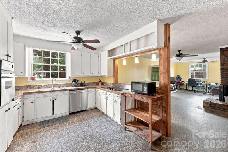 4225 Sherrills Ford Rd, Salisbury, NC 28147