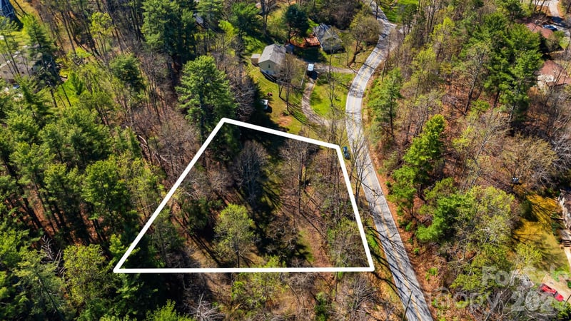 9999 Riverview Church Rd, Asheville, NC 28806