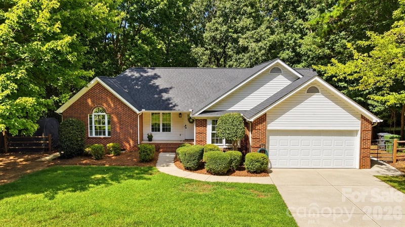 13800 Woody Point Rd, Charlotte, NC 28278