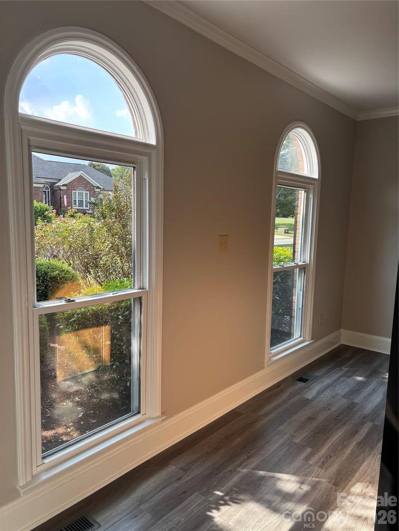 1001 Downpatrick Ln NW, Concord, NC 28027