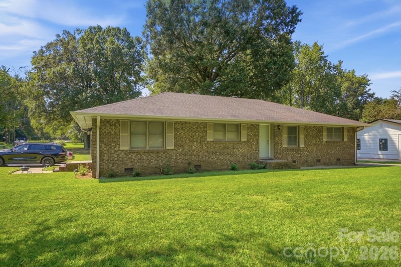 8051 S Way Rd, Charlotte, NC 28215