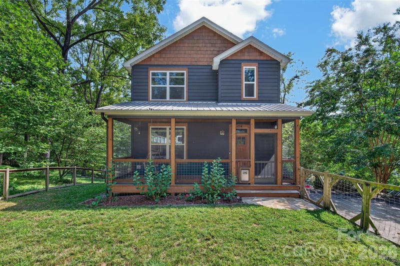 134 Shelburne Rd, Asheville, NC 28806