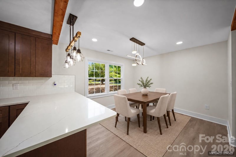 6800 Ludwig Dr, Charlotte, NC 28215