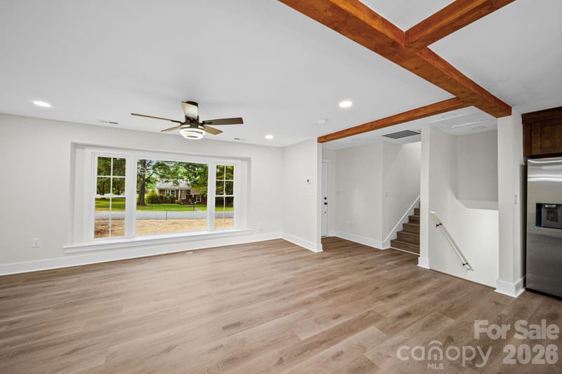 6800 Ludwig Dr, Charlotte, NC 28215