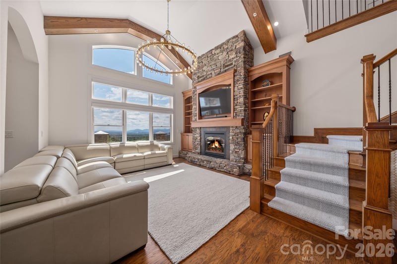 4 Chimney Crest Dr #J, Asheville, NC 28806