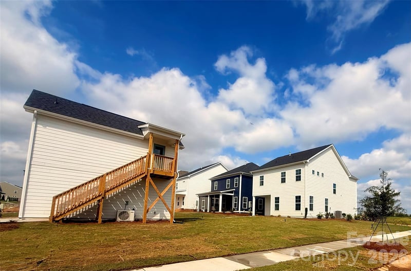 6101 Daisy Dale Dr, Pineville, NC 28134