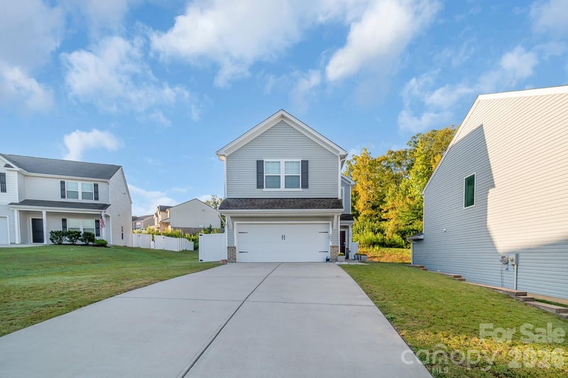 525 Newfound Hollow Dr, Charlotte, NC 28214