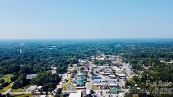 100 Charlotte St, York, SC 29745