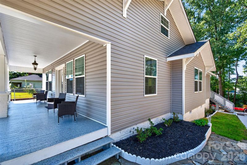 406 S Market St, Lancaster, SC 29720