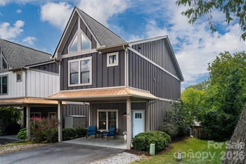 43 Burk St, Asheville, NC 28806