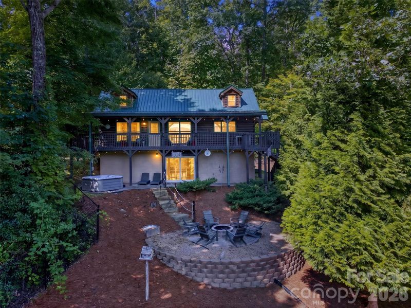 898 Morgan Hill Rd, Black Mountain, NC 28711
