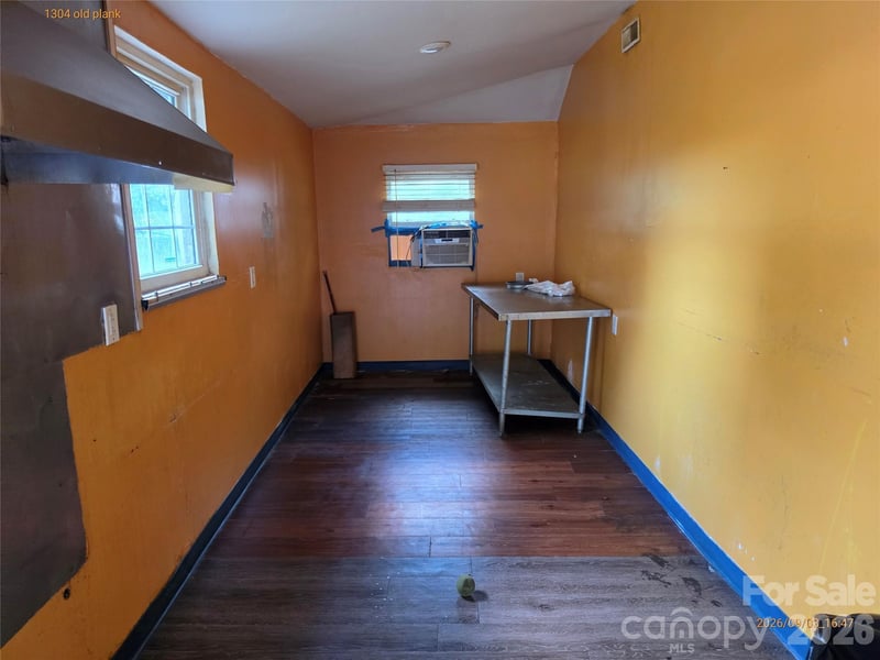 1304 Old Plank Rd, Salisbury, NC 28144