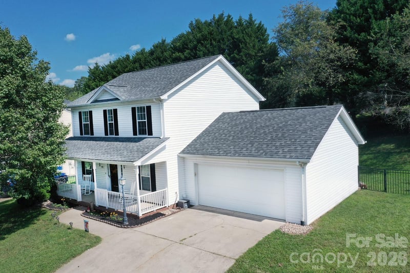 236 17th Ave SE, Hickory, NC 28602