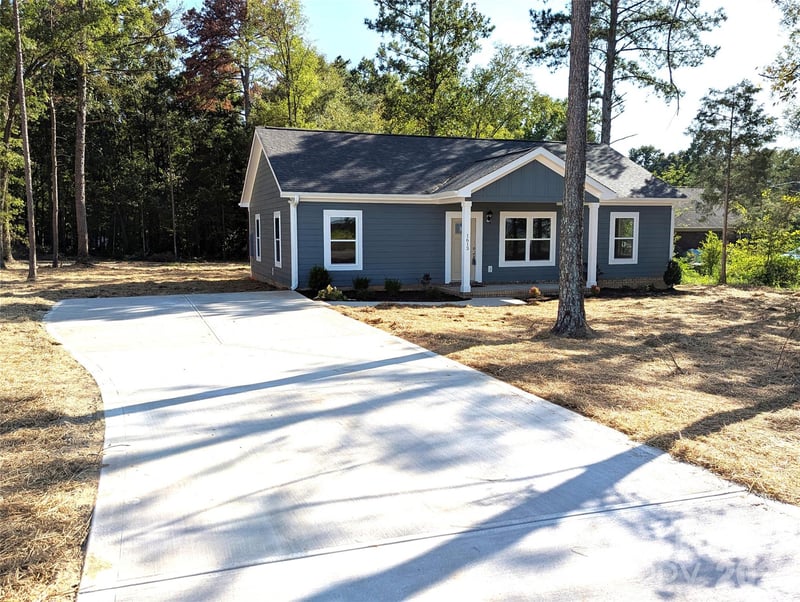1613 N Sutherland Ave, Monroe, NC 28110