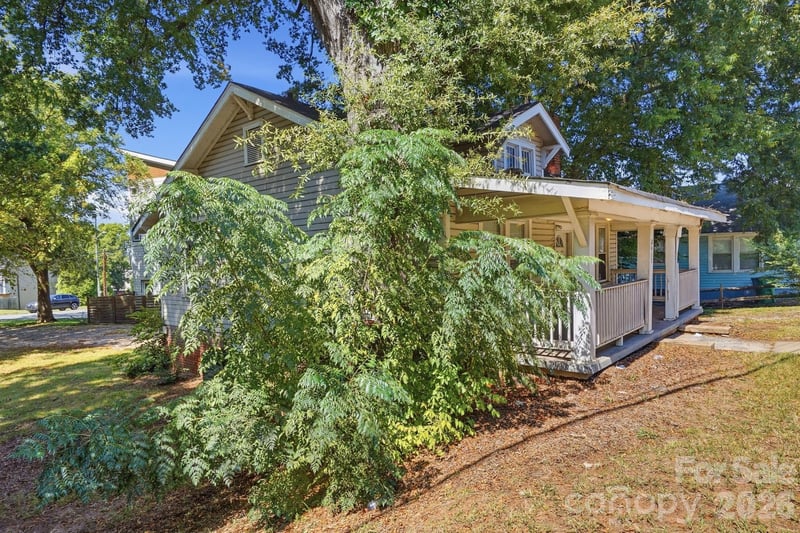 2417 The Pz, Charlotte, NC 28205
