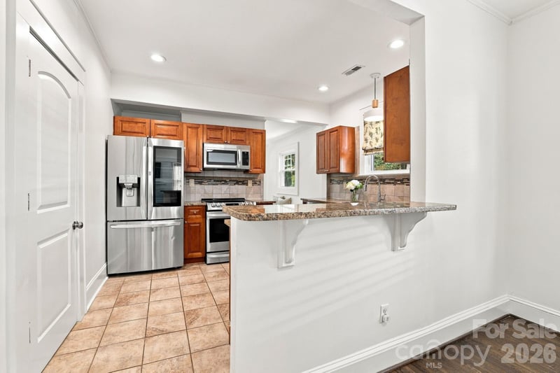 2139 Wilmore Dr, Charlotte, NC 28203