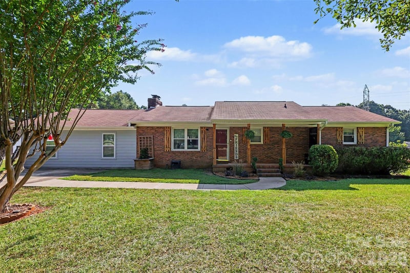 1574 Elderwood Rd, Rock Hill, SC 29732